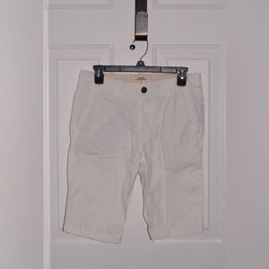 Hollister Cream Cali Longboard Fit Shorts